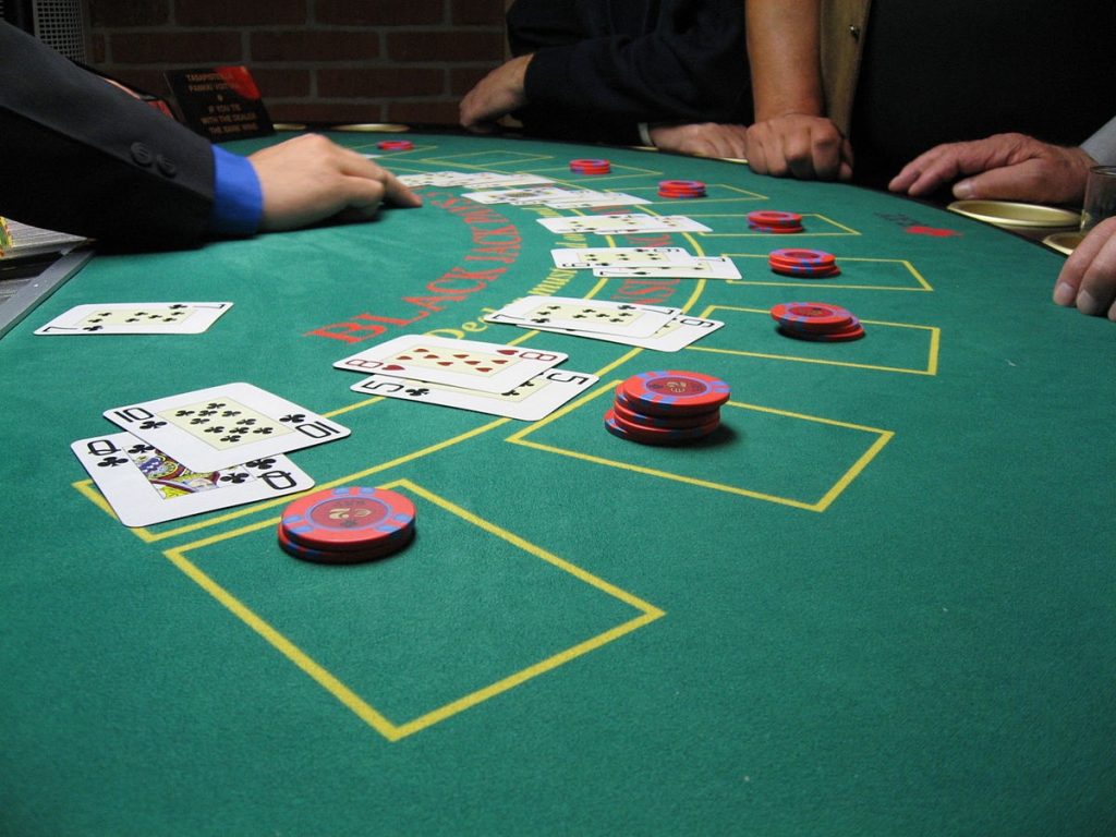 Blackjack Tournaments: How to Prepare and Win
